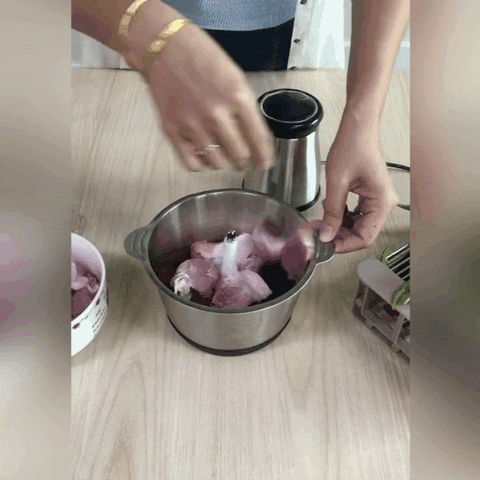 PICADOR DE ALIMENTOS 2 LITROS.